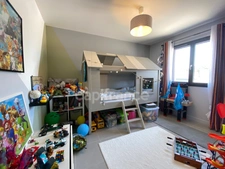 Close to Nîmes, 4-room house for sale with garage, double garage, carport, swimming pool