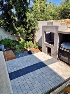 SAINT MAXIMIN (30) - Contemporary house, 188 m2, with spacious rooms - 5 bedrooms - Swimming pool