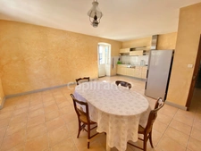 Uzès – Exceptional stone residence from the 17th-18th century
