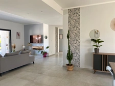 For Sale – Near Uzès (30) : Stunning Single-Storey Villa with Pool, 5 Bedrooms