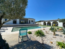 For Sale – Near Uzès (30) : Stunning Single-Storey Villa with Pool, 5 Bedrooms