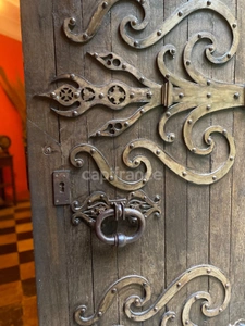 Dpt Gard (30), à vendre dans le Gard, propriété viticole en AOP Côtes du Rhône sur 25 hectares avec Château du XVème siècle.