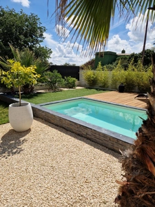 SAINT MAXIMIN (30) - Contemporary house, 188 m2, with spacious rooms - 5 bedrooms - Swimming pool