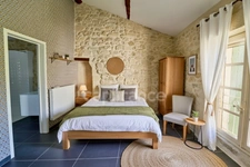In UZES (30) Exceptional property just steps from the Place aux Herbes