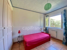 Maison T6 de plain-pied avec charme et piscine – SAINT-MAXIMIN (30) 