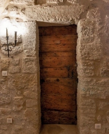 INVESTISSEMENT D'EXCEPTION À UZÈS : LE PRESTIGE DU XVIIè SIÈCLE