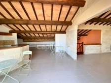Appartement à vendre 6 pièces UZES (30) Centre Historique- Duplex de 102 m² avec terrasse et vue