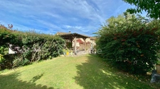 Dpt Gard (30), à vendre proche de BARJAC, aux portes de l'Ardèche, ancien Mas avec gîtes de 350 m² - Terrain de 5 000 m² avec piscine