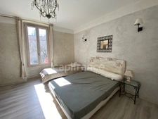 Domaine de Caractère d'environ 420 m2 avec possibilité d’activité de chambres d’hôtes et de gîtes ou potentiel familial !