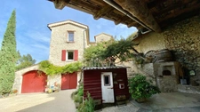 Dpt Gard (30), à vendre proche de BARJAC, aux portes de l'Ardèche, ancien Mas avec gîtes de 350 m² - Terrain de 5 000 m² avec piscine