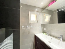 Dpt Gard (30) A vendre superbe villa T8 de 224m2, piscine, vue imprenable, exceptionnelle.