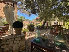 House for sale with 10 rooms near UZES (30) on land of 2,800 m2