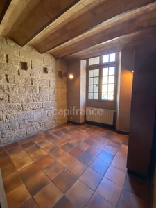 Uzès – Exceptional stone residence from the 17th-18th century