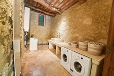 In UZES (30) Exceptional property just steps from the Place aux Herbes