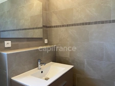 Dpt Gard (30) A vendre superbe villa T8 de 224m2, piscine, vue imprenable, exceptionnelle.