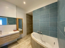 For Sale – Near Uzès (30) : Stunning Single-Storey Villa with Pool, 5 Bedrooms