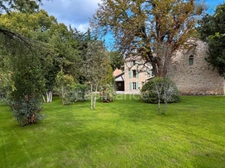 In UZES (30) Exceptional property just steps from the Place aux Herbes