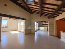 Appartement à vendre 6 pièces UZES (30) Centre Historique- Duplex de 102 m² avec terrasse et vue