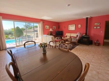 For sale – Property with panoramic view and stone outbuilding, 5 minutes from Uzès