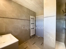 Dpt Gard (30) For sale superb 8-room villa of 224m2, swimming pool, breathtaking view, exceptional.