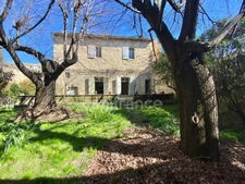 Uzès – Exceptional stone residence from the 17th-18th century