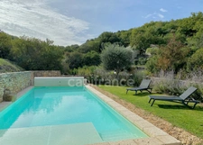 Dpt Gard (30), à vendre proche de BARJAC, aux portes de l'Ardèche, ancien Mas avec gîtes de 350 m² - Terrain de 5 000 m² avec piscine