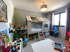 Close to Nîmes, 4-room house for sale with garage, double garage, carport, swimming pool