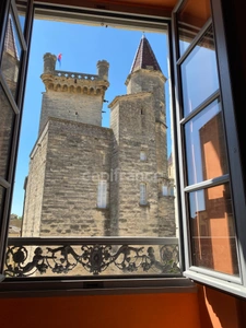 Appartement à vendre 6 pièces UZES (30) Centre Historique- Duplex de 102 m² avec terrasse et vue