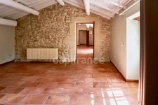 In UZES (30) Exceptional property just steps from the Place aux Herbes
