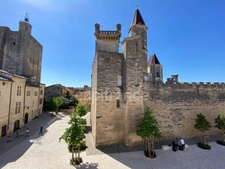 Appartement à vendre 6 pièces UZES (30) Centre Historique- Duplex de 102 m² avec terrasse et vue