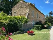 Dpt Gard (30), à vendre dans le Gard, propriété viticole en AOP Côtes du Rhône sur 25 hectares avec Château du XVème siècle.