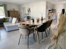 Close to Nîmes, 4-room house for sale with garage, double garage, carport, swimming pool