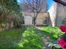 Uzès – Demeure d’exception en pierre du XVIIe-XVIIIe siècle