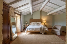 In UZES (30) Exceptional property just steps from the Place aux Herbes