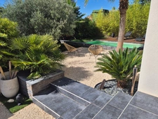 SAINT MAXIMIN (30) - Contemporary house, 188 m2, with spacious rooms - 5 bedrooms - Swimming pool