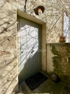 Uzès – Exceptional stone residence from the 17th-18th century