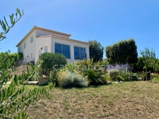 Maison à vendre avec vue panoramique à SAINT MAXIMIN (30)