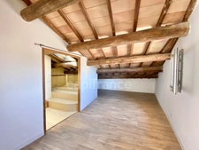 Appartement à vendre 6 pièces UZES (30) Centre Historique- Duplex de 102 m² avec terrasse et vue