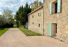 In UZES (30) Exceptional property just steps from the Place aux Herbes