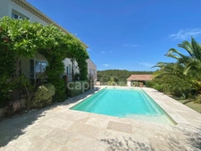 Maison à vendre avec vue panoramique à SAINT MAXIMIN (30)