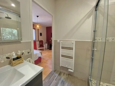 Maison à vendre 10 pièces proche de UZES (30) sur un terrain de 2 800 m2