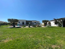 For Sale – Near Uzès (30) : Stunning Single-Storey Villa with Pool, 5 Bedrooms