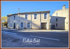 Maison de village rénovée avec cour, terrasse et garage – Saint-Chinian (34)