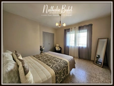 MAISON DE VILLAGE RÉNOVÉE À NEUF – DPE B – 87 M² HABITABLES – GARAGE DE 80 M² – SAINT-CHINIAN