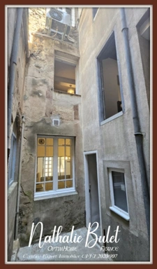 À vendre – Maison de village rénovée avec cour – Saint-Chinian (34360)