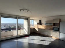 APPARTEMENT HYPER CENTRE AVEC BALCON ET GARAGE