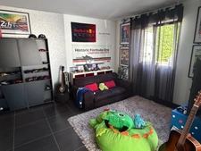 VILLA SUR PARC ARBORÉ AVEC PISCINE
