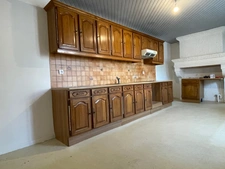 MAISON DE VILLAGE 3 CHAMBRES HABITABLE DE SUITE