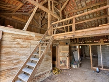 MAISON AVEC JARDIN ET DÉPENDANCES PROCHE DU LAC