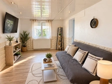 PROCHE DU LAC: BEAU PAVILLON INDIVIDUEL + SECOND LOGEMENT 